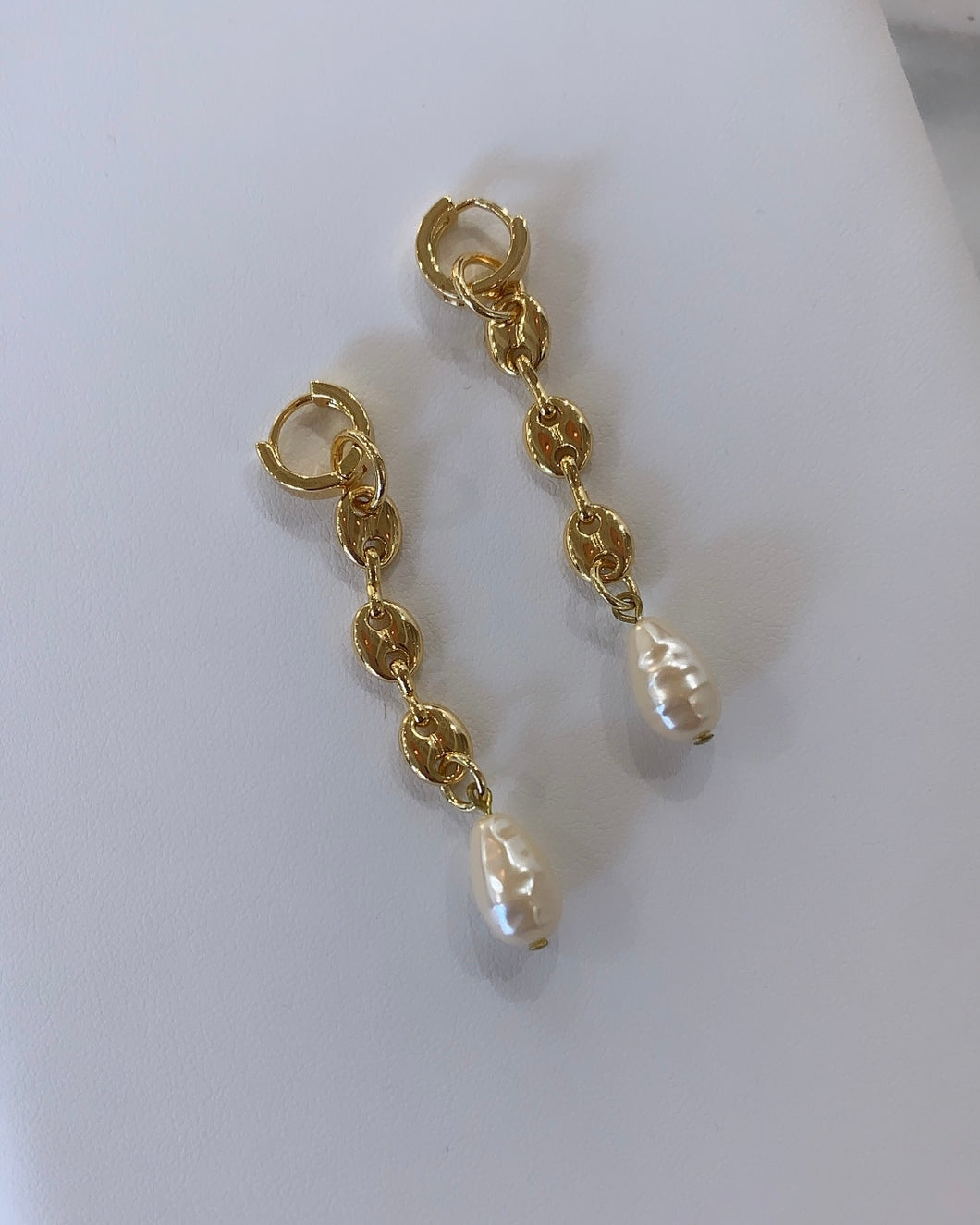 CANNES PEARL DROP EARRINGS